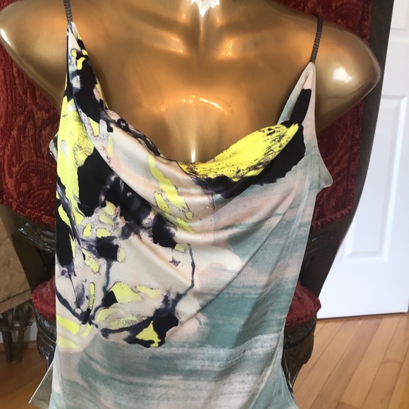 Top - Picture 3 of 5